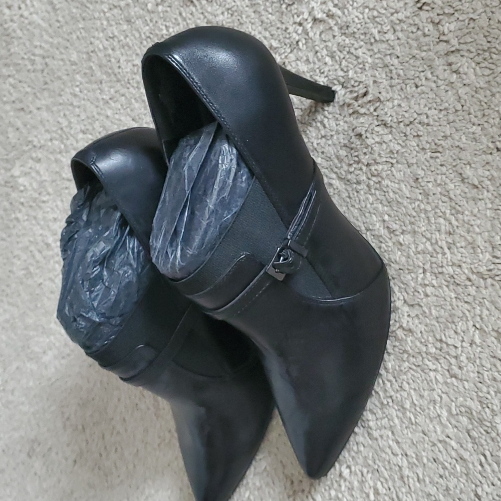 Nine West Leather Booties